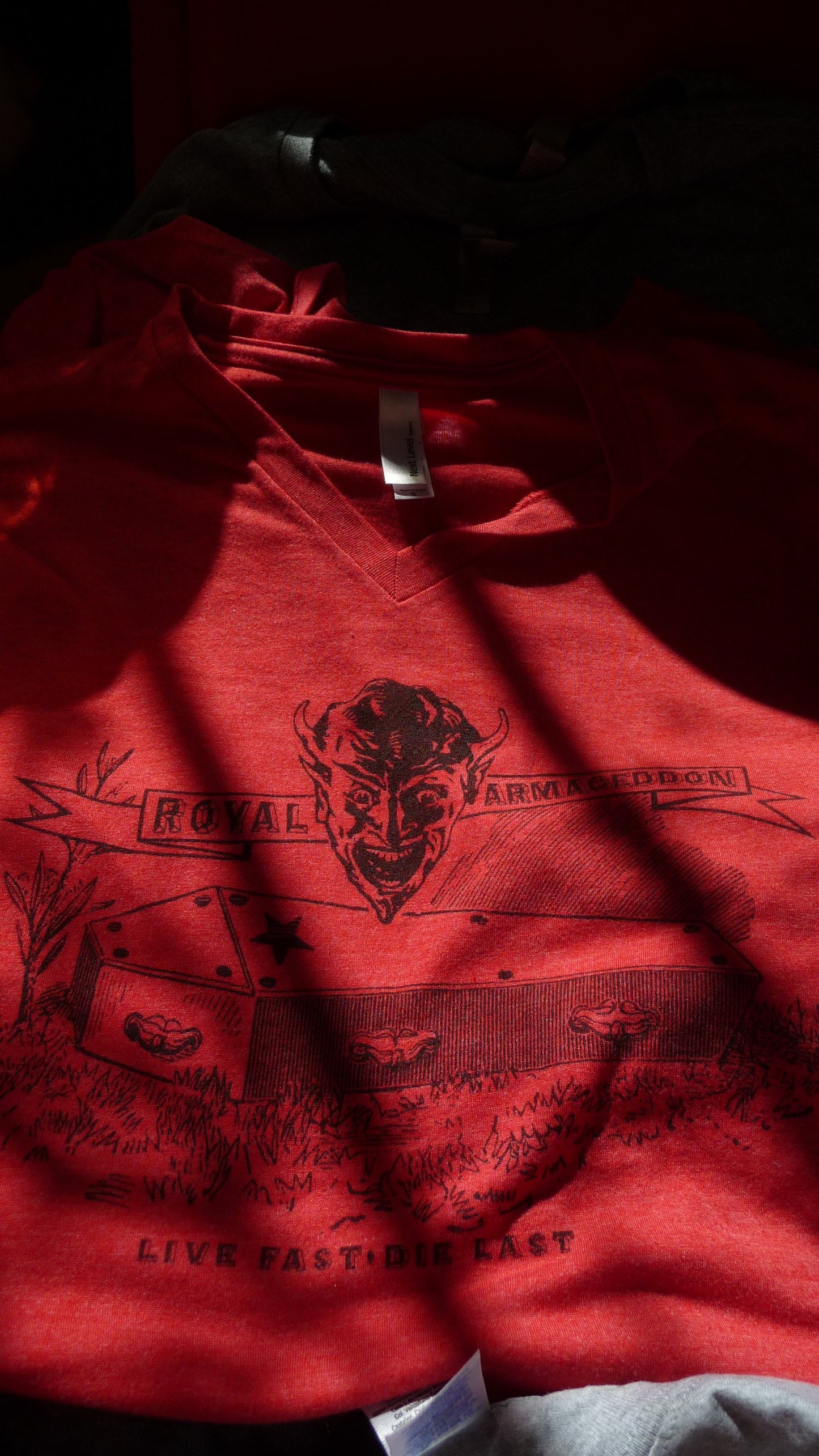 Live Fast- Die Last! The Devil is at your Grave